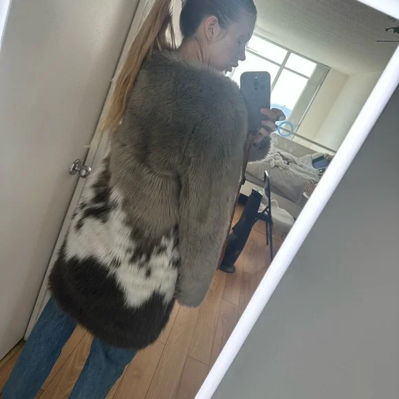 Fur Jacket - Picture 4 of 10